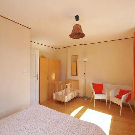 Mansion In Near Forest & Castle, Cleaning Included Holiday home Herbeumont